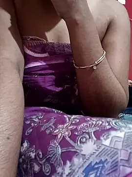 Hot-Kareena live cam