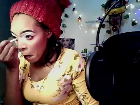 Anaconda2350 live cam on Stripchat