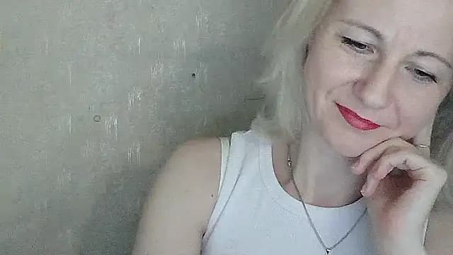 Katerina-Kissa live cam