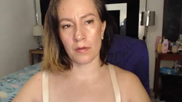 CATRINA-83 live cam