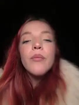 Daddyslut2_0 live cam