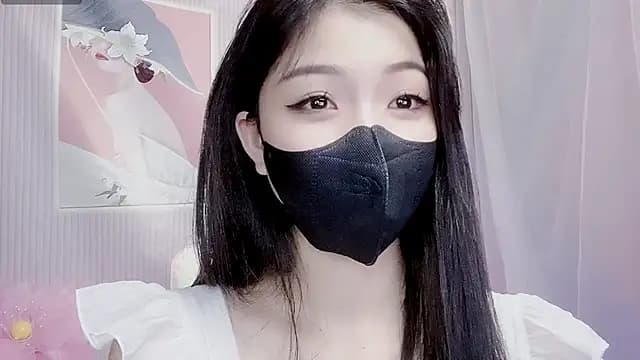 Emily_mmialody live cam