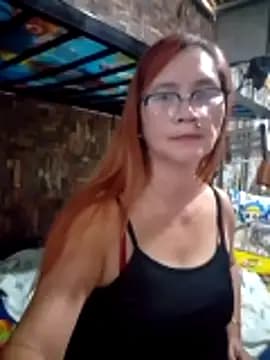 SexyHottMom live cam