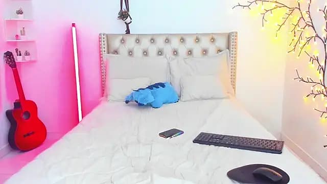 LenaStylesOA live cam