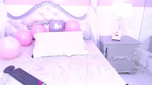 RachelBlazze live cam