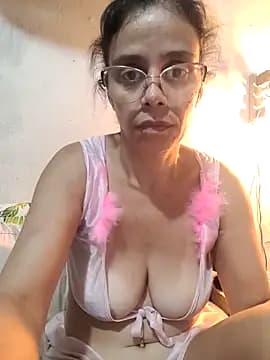 Cristotoza live cam on Stripchat