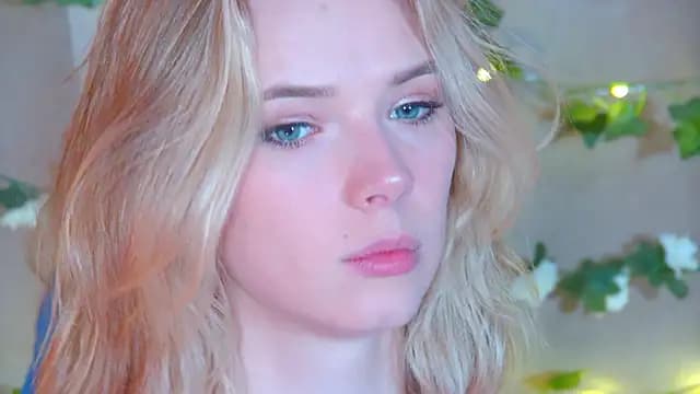 GentleRossi live cam