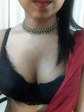 Rinika_67 live cam on Stripchat