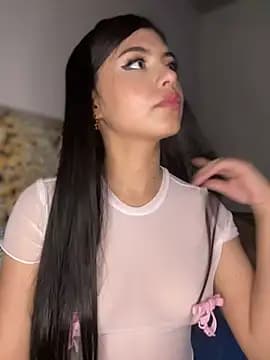 hurrem_18 live cam on Stripchat