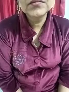 Shanu_Shah live cam on Stripchat