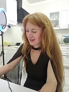 LanaBananaa_ live cam on Stripchat