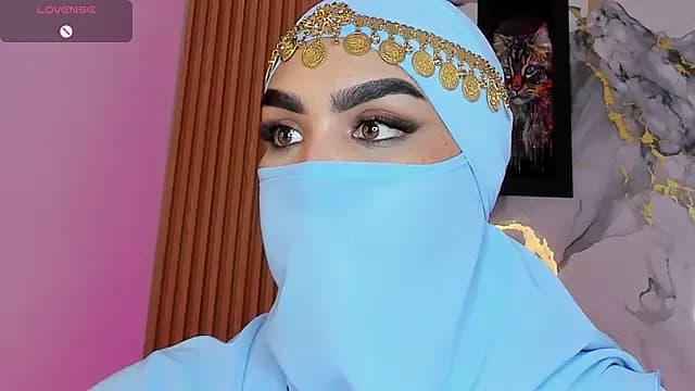 Maissa_Alabi live cam on Stripchat