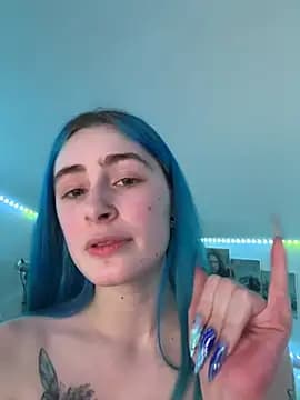 minalfpro live cam on Stripchat