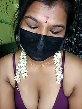 Premalatha_28 live cam on Stripchat