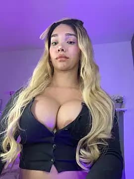 Dahnia_cruz live cam