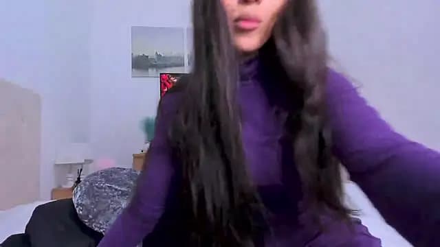 OpulentDesire live cam