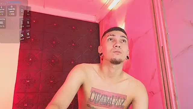 Logan_and_Reachel live cam