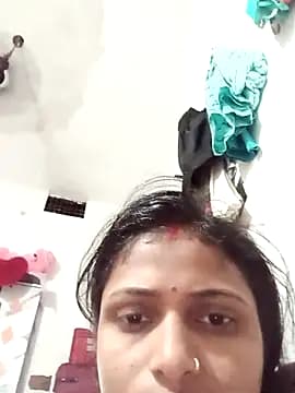 Leelaaji live cam on Stripchat
