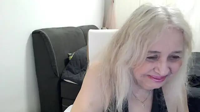 SusiLifeXXX live cam