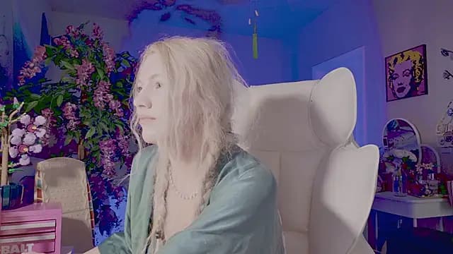 Talulaa live cam on Stripchat