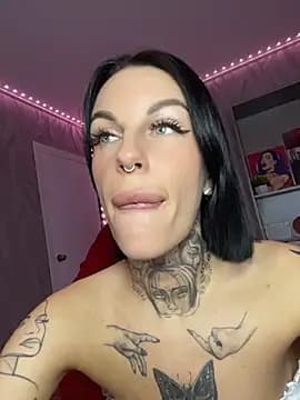 angel_devil_forever live cam