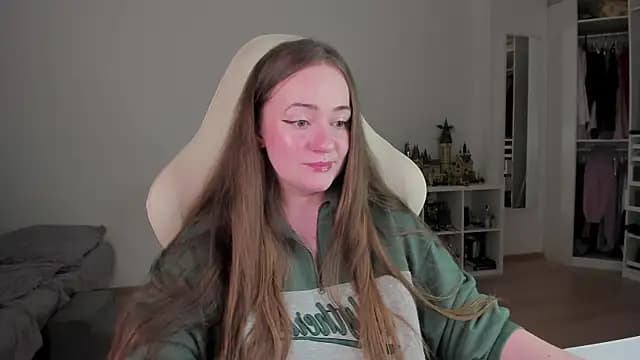 WalkingGirl live cam