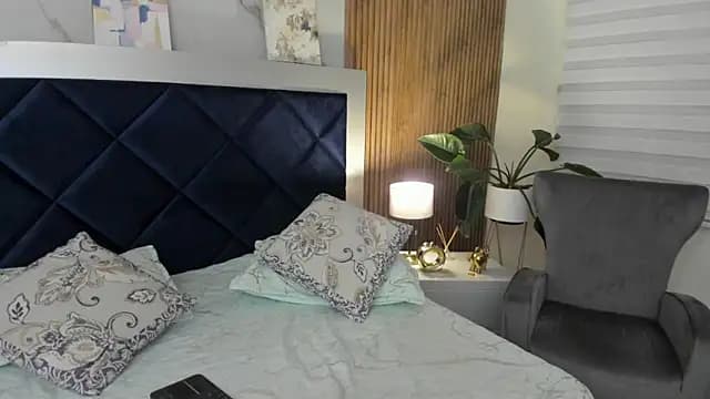 IsabelaWoods live cam