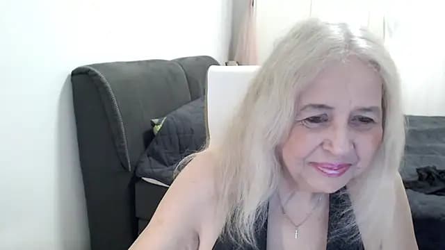 SusiLifeXXX live cam