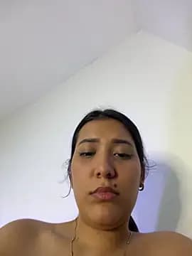 IsabellaJoness_ live cam