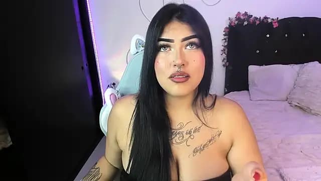 hollycute__ live cam