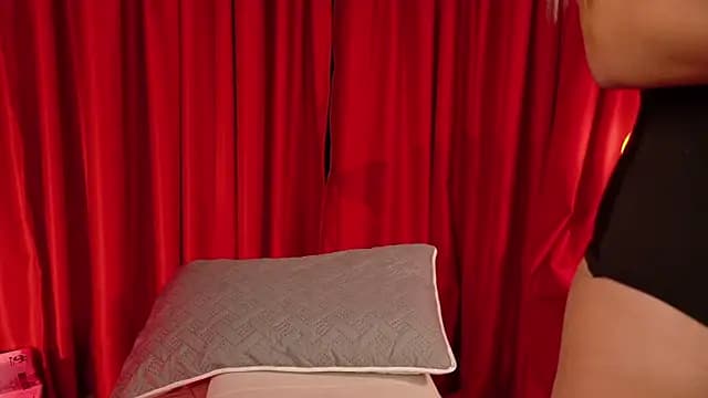 VictoriaNova_ live cam