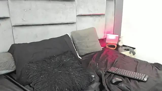 Jessica_Beltrann live cam