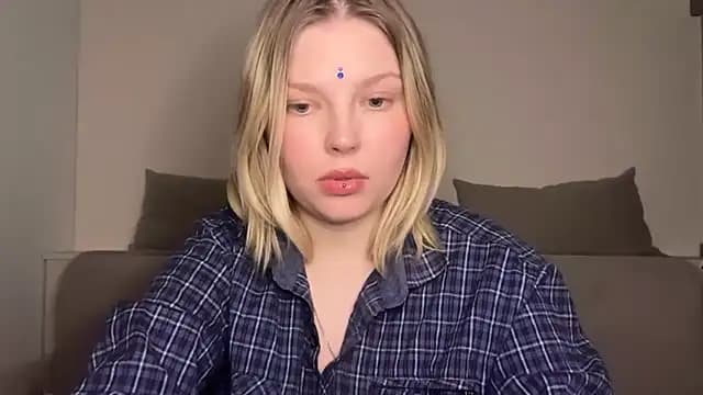 Ophelia_Ritz live cam