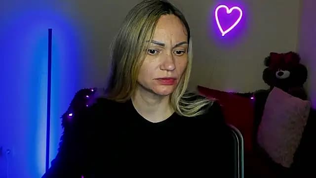 BlondMikey22 live cam