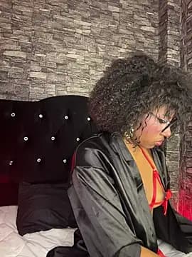 Morena_fire live cam