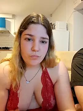 Dulcexpecado live cam on Stripchat