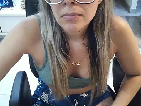 VibeProibida live cam