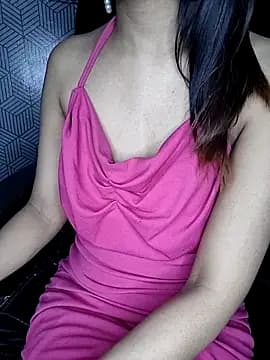 Leeezz_ahh live cam on Stripchat