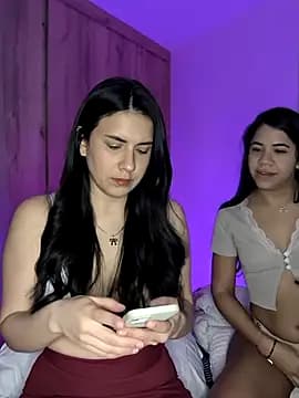 Annarhode live cam on Stripchat