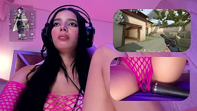 SweetieCloe_ live cam on Stripchat
