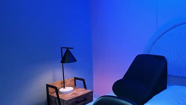 Sara_rhoades live cam on Stripchat