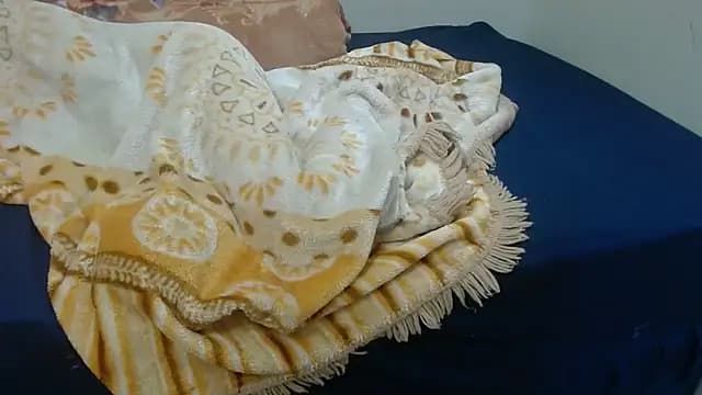 Freakycandy02 live cam on Stripchat