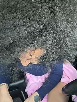 FerrariFrench live cam on Stripchat