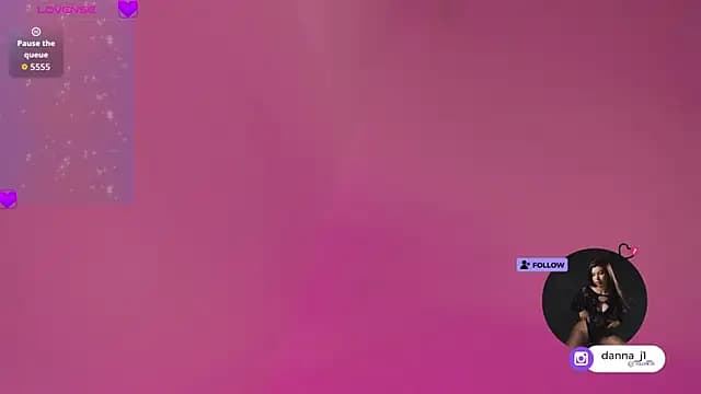 DannaJhonson1 live cam on Stripchat