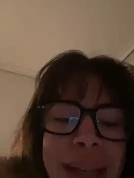 Brigitte01 live cam on Stripchat