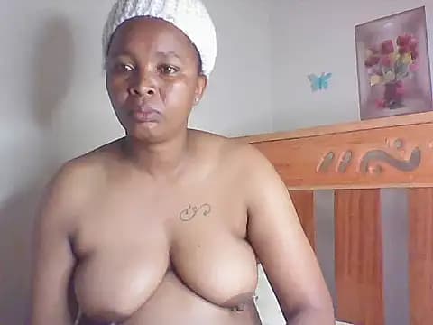 sweetassmelody live cam on Stripchat