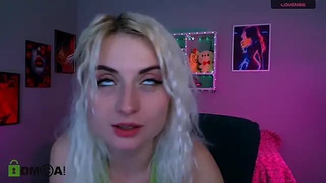 melisa_white1 live cam on Stripchat