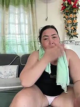 Alinat_ live cam on Stripchat