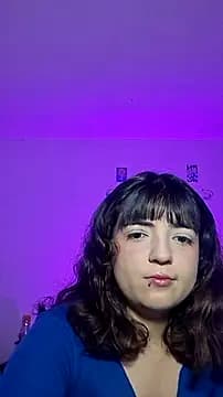 meraki_fraise live cam on Stripchat