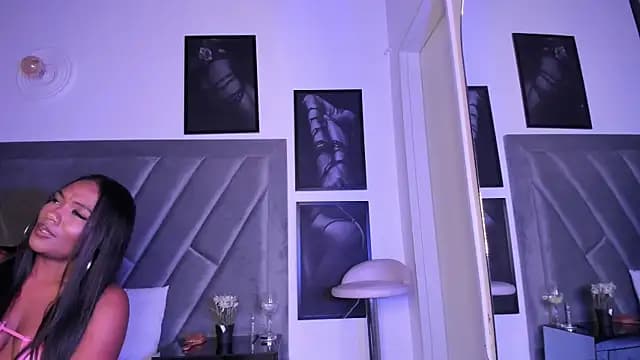 brenda_nova18 live cam